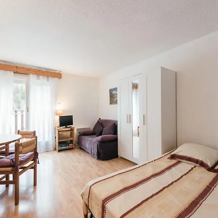 Apartman Ski, Rando, Cure *